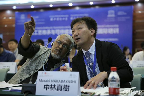 “傳統(tǒng)工藝傳承與可持續(xù)發(fā)展能力建設國際培訓”在深圳舉辦