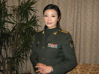 全國(guó)人大代表李丹陽(yáng):充分發(fā)揮民間組織作用 支持大學(xué)生村官成長(zhǎng)