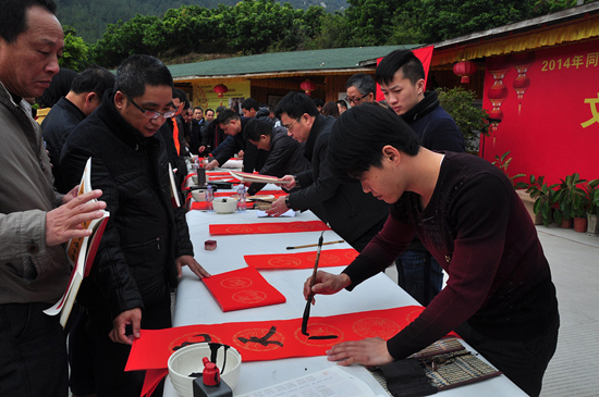 同安：文化走進(jìn)企業(yè)，勞模喜收祝“福”