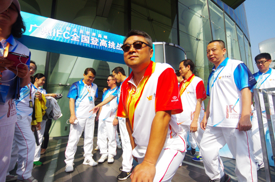 13分54秒！奧運選手勇奪廣州IFC登高賽冠軍