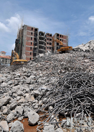 ?？谏习肽瓴鸪`法建筑近30萬平方米