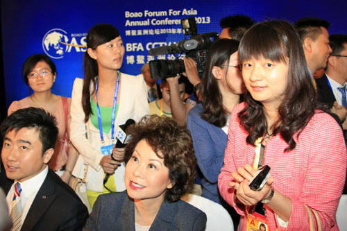 美國前勞工部長趙小蘭參加博鰲青年領(lǐng)袖圓桌會議