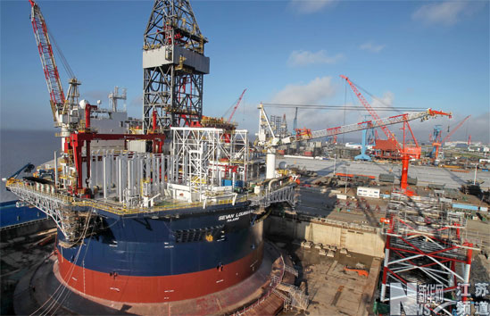 啟東超深水海洋鉆探平臺(tái)命名儀式