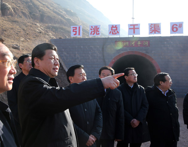 習(xí)近平春節(jié)前夕赴甘肅看望各族干部群眾