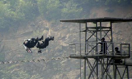 “飛虎隊(duì)”出擊