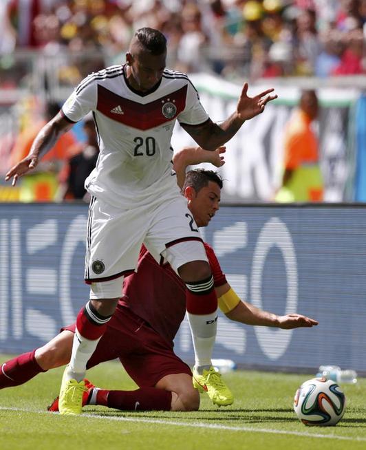 德國加納上演“兄弟”德比