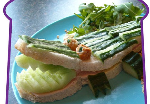如何做飯孩子才愛吃？英一父親創(chuàng)異型三明治成名人