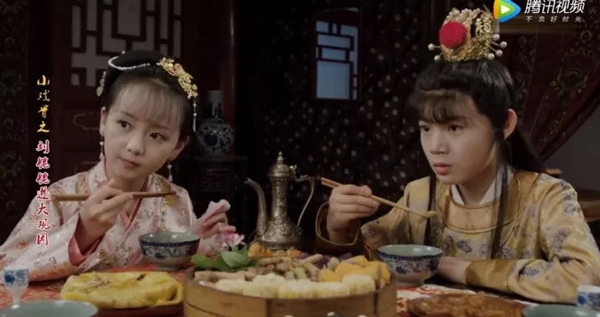 小戲骨版《紅樓夢》演技炸裂，眼角眉梢都是戲，哪個萌娃最得你心？