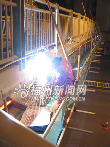 9座人行天橋啟動(dòng)景觀改造