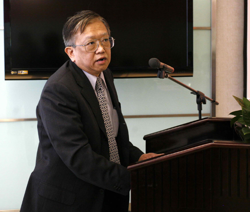 中國力諾集團與美國IBM公司簽署太陽光伏技術合作協(xié)議