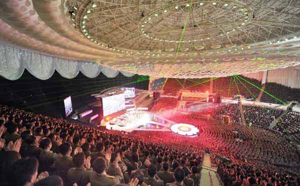 DPRK's Kim attends celebration in Pyongyang